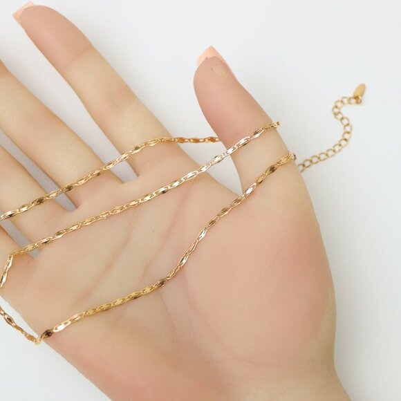 "Shiny Flat Link Rose Gold Necklace, Adjustable Chain, XPNL0188 - Picture 5 of 12